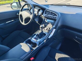 Peugeot 3008 1.6 115kW benzín, 76tis km - 16