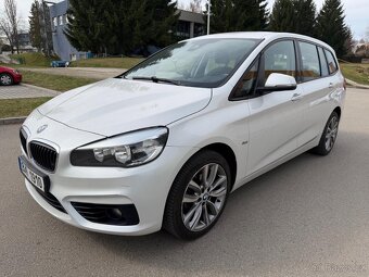 BMW řady 2 - 16