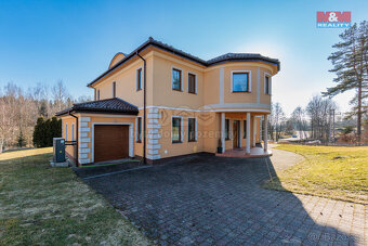 Prodej rodinného domu, 376 m², Mezirolí, Nová Role - 16