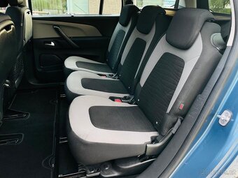 Citroën Grand C4 Picasso 2.0HDi KAM 7MÍST SERVISKA 1MAJITEL - 16
