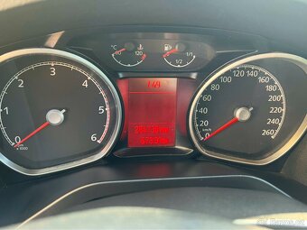 Ford Galaxy 2.0 tdci- 103 kw, nafta , 7 míst, Nová Stk - 16