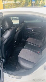 Mercedes E220D-143kw.r.v.2019-AMG-4matic- sedan - 16
