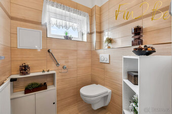 Prodej krásného domu 4+1, 253 m2 se zahradou 523 m2, Neznašo - 16