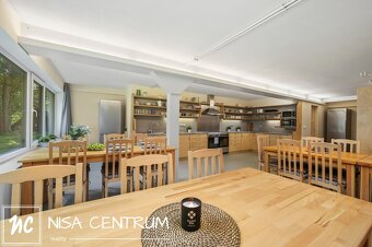 Prodej ubytovacích zařízení 625 m² s pozemky o velikosti 11. - 16