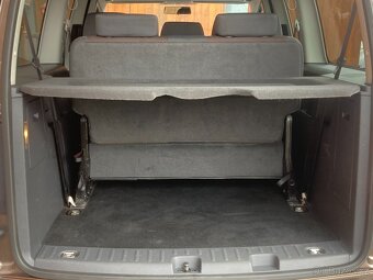 VOLKSWAGEN CADDY MAXI 1,6TDi 7míst tažné novébrzdy - 16