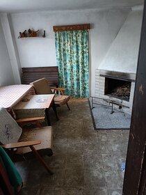 Prodej rodinného domu 150 m2, pozemek 1676 m2 - 16