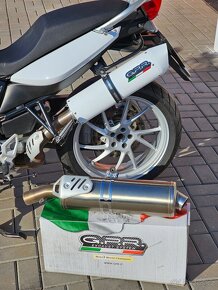 BMW F 800 GT, kufr, laděný výfuk GPR - 16