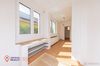 Prodej rodinného domu 5+1, 1004 m², Mělník - 16