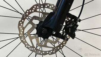 Specialized Rockhopper, 29", rám M, pro jedzce od 165 - 16