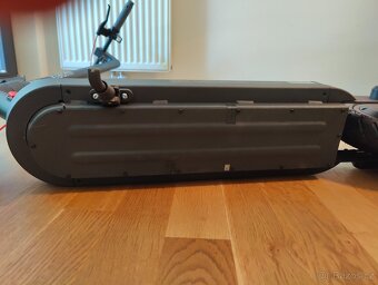 Xiaomi Scooter 4 Pro 2 Gen nová elektrokoloběžka až 35 km - 16
