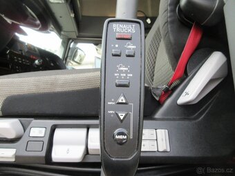 Renault T 520, Lowdeck - 16