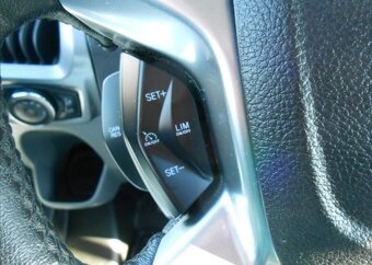 Ford Transit Custom 2,0 96 kW 9 Míst Historie nafta - 16