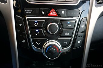 HYUNDAI I30 1,6 CVVT 88KW 2014 98.400 KM - 16