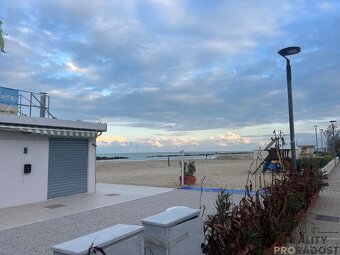 Prodej bytu 2+kk 50 m² Montesilvano, Itálie - 16