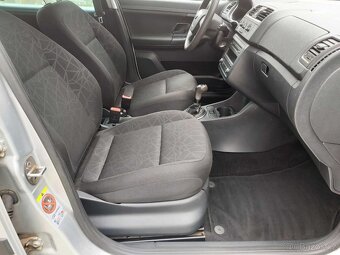 Škoda Roomster 1.2 TSi, 2011, 1.majitel, pěkný stav - 16