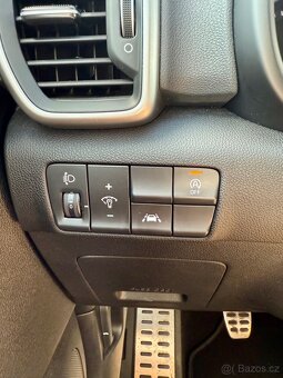 Kia Sportage 1.6 T-GDI AWD Black Edition - 16
