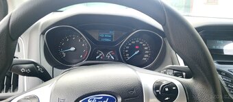 Ford Focus combi , rv 2014,,,,,, najeto 117 ooo km - 16
