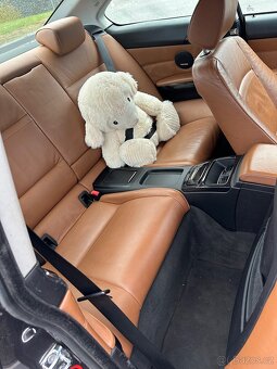 Bmw e92 330d manuál - 16