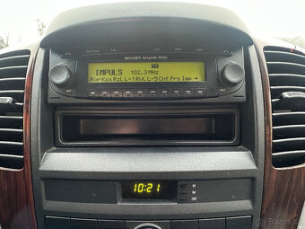 Kia Sorento 2.5 CRDi 4x4/Tažné/Tempomat/ČR - 16