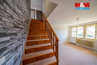 Prodej rodinného domu, 180 m², Lesná - 16