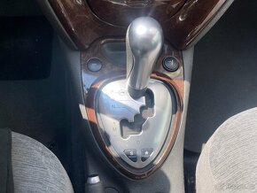 Citroen C5 2.0HDI AUTOMAT Panorama 145tkm NOVÁ STK - 16