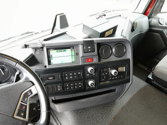 Prodám tahač návěsů RENAULT T DTI 13 480L EURO 6 jednookruho - 16