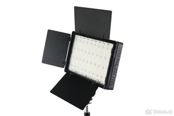 LED RGB světlo LED600 – Výkonné 40W  + stativ - 16