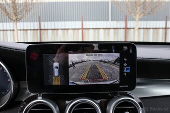 Mercedes GLC SUV 300 E 4MATIC A/T 245KW - 16