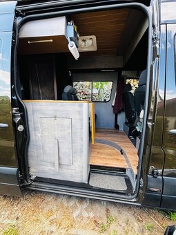 Obytný vůz Mercedes sprinter w906 - 16
