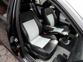 Škoda Octavia Combi RS 1,8Turbo sběratelský stav - 16