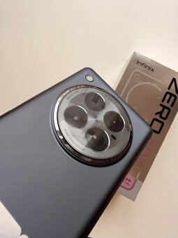 Infinix ZERO 40 5G 24GB/512GB - 16