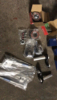 BMW E39 528i - 16