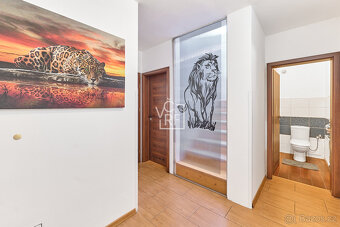 Prodej zánovního vícegeneračního rodinného domu v Brozanech - 16