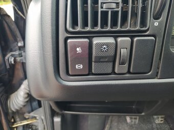 Volkswagen Passat GT 2.0 16V 100KW r.v.1992 Top stav - 16