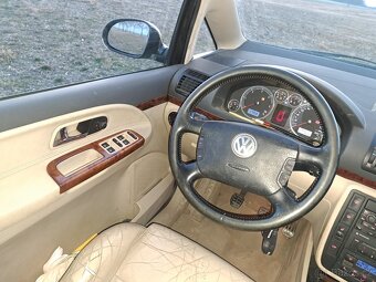 VW SHARAN 1,9 TDi 85kw 4motion - 16