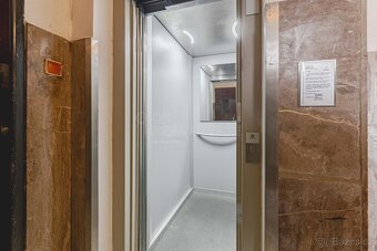 Krásný byt 1+kk /T, 28 m2 + 10 m2, přímo u Václavského náměs - 16