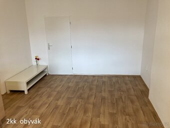 Prodej domu, bytu 4kk, 3kk, 2kk (250+120+50m2), klidná ulice - 16