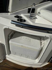 Regal 28 Express kajutova lod´ 2012rok - 16