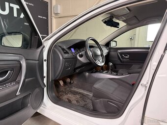 Renault Laguna, 2.0 103kW, r.2010, Serviska ČR - 16