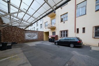 Pronájem bytu 2+kk 56 m² Hartigova, Praha 3 - Žižkov 17 0​0​ - 16