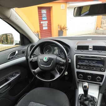 Škoda Octavia combi 1.6 TDI 77kw, poctivých 246tkm, rok 2011 - 16