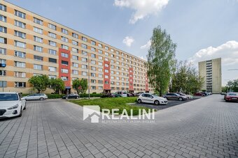Prodej bytu 2+1 s převodem do osobního vlastnictví, 54 m2 v  - 16