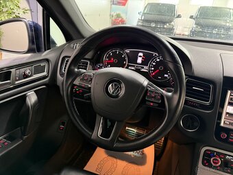 Volkswagen Touareg 4,2 TDI V8 PRUŽINY BI-XEN - 16