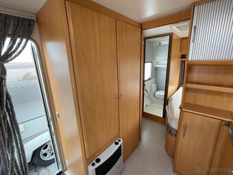 Knaus Sudwind 500, 4 osoby, bojler, sprcha, stan, fr.postel - 16