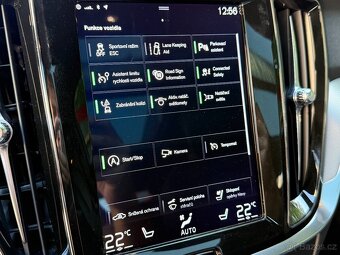 Volvo V60 D4 R-Design - 16