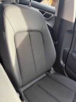 Audi A6 SEDAN 2.0TDi 150kw Quattro, model 2021 - 16