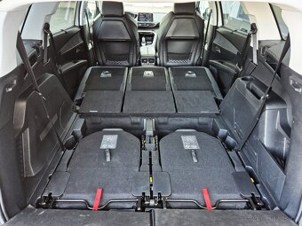 PEUGEOT 5008 96KW AUTOMAT TAŽNÉ ZAŘ. 7 MÍST SERVIS PEUGEOT - 16