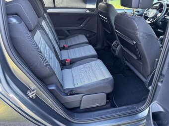 VW Touran 1,4 TSi 110kw  3x R-Line,DSG 7 miestny - 16