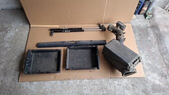 Toyota CarinaE - soubor náhradních dílů - 16