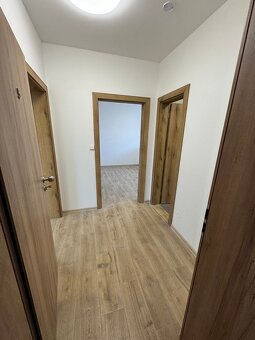 PRONÁJEM NOVĚ VYBUDOVANÉHO BYTU 2+KK, ROSTĚNICE – ZVONOVICE - 16